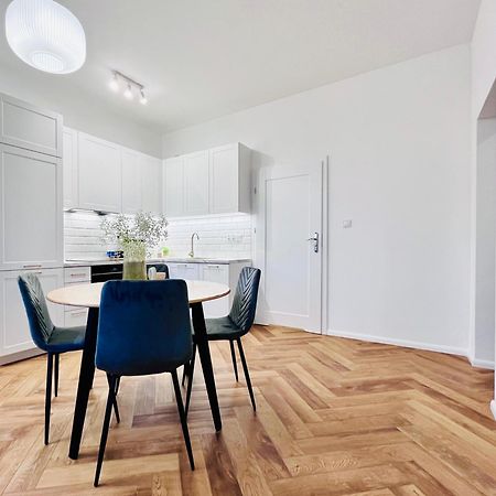 Apartamenty Kamienica Centrum - 1 Maja Lubiń 외부 사진
