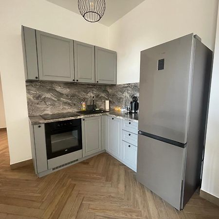 Apartamenty Kamienica Centrum - 1 Maja Lubiń 외부 사진
